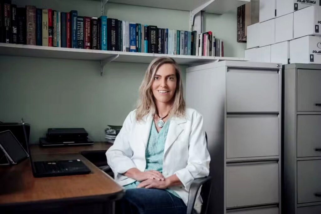 Tatiana Sampaio, cientista da polilaminina exaltada por João Gomes