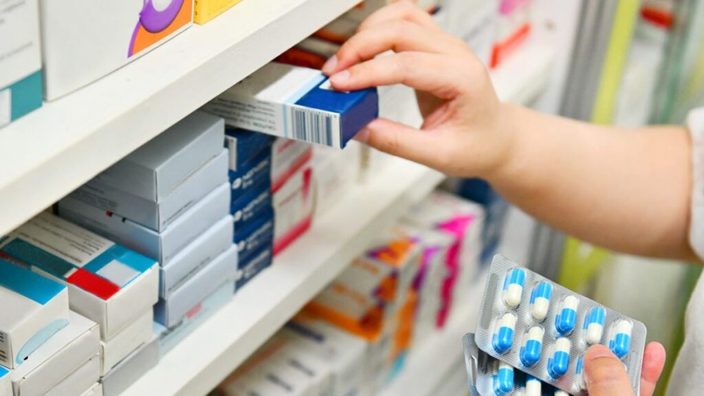 Câmara aprova venda de remédios em supermercados, mas há um porém