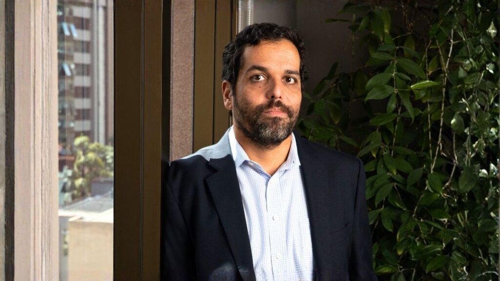 Selic não deveria ser 15% mesmo com petróleo a US$ 100, diz Luciano