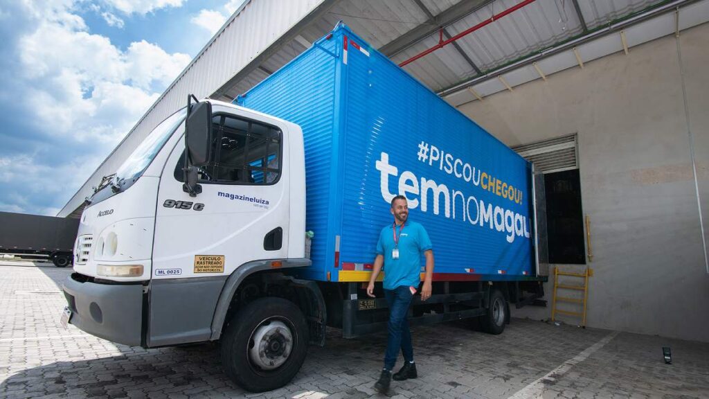 Magazine Luiza inicia novo ciclo e acelera e-commerce