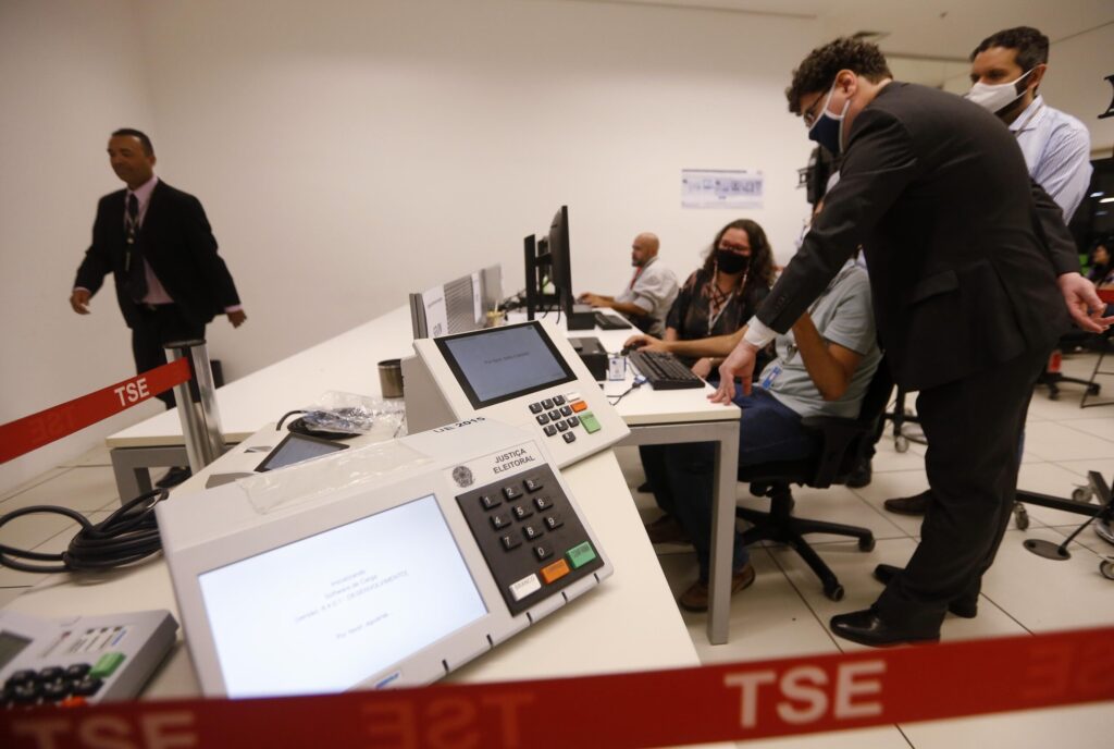 Fim do prazo para desincompatibilização define cargos e pré-candidatos