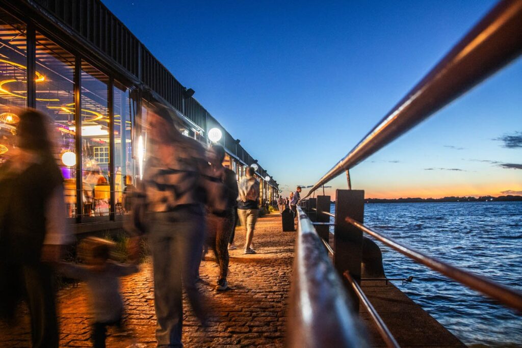Porto Alegre reconectada ao Guaíba vira negócio milionário