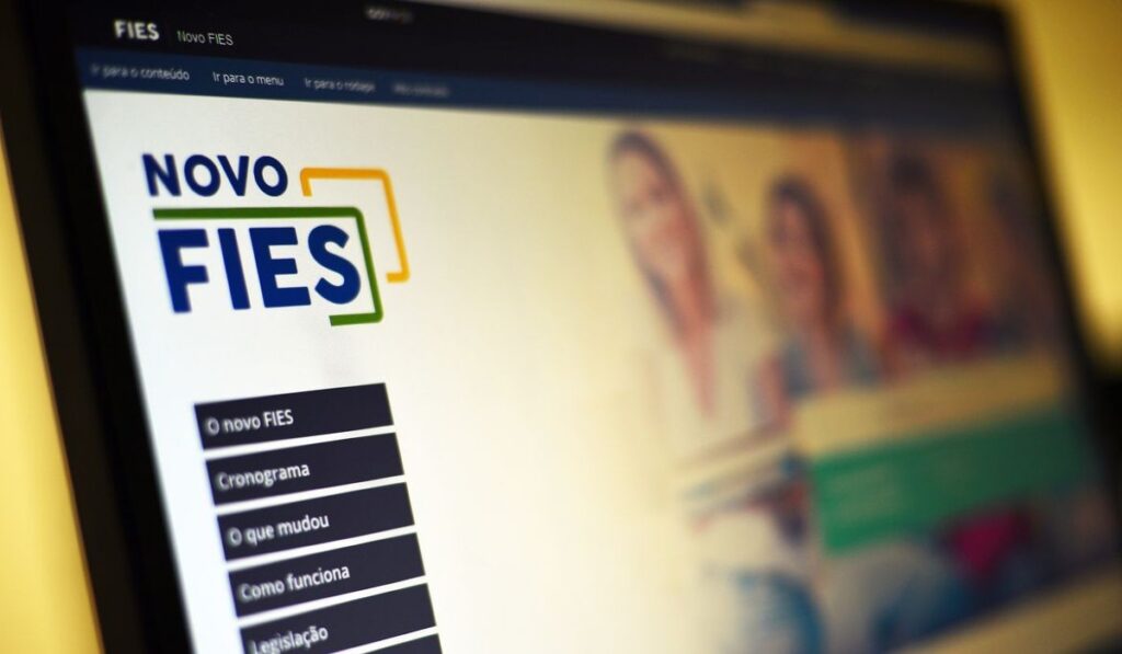 MEC divulga nova chamada da lista de espera do Fies