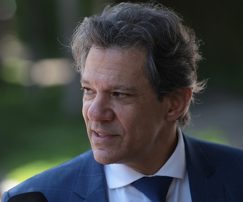 Haddad diz que mandou mensagem para Kassab e quer ouvi-lo