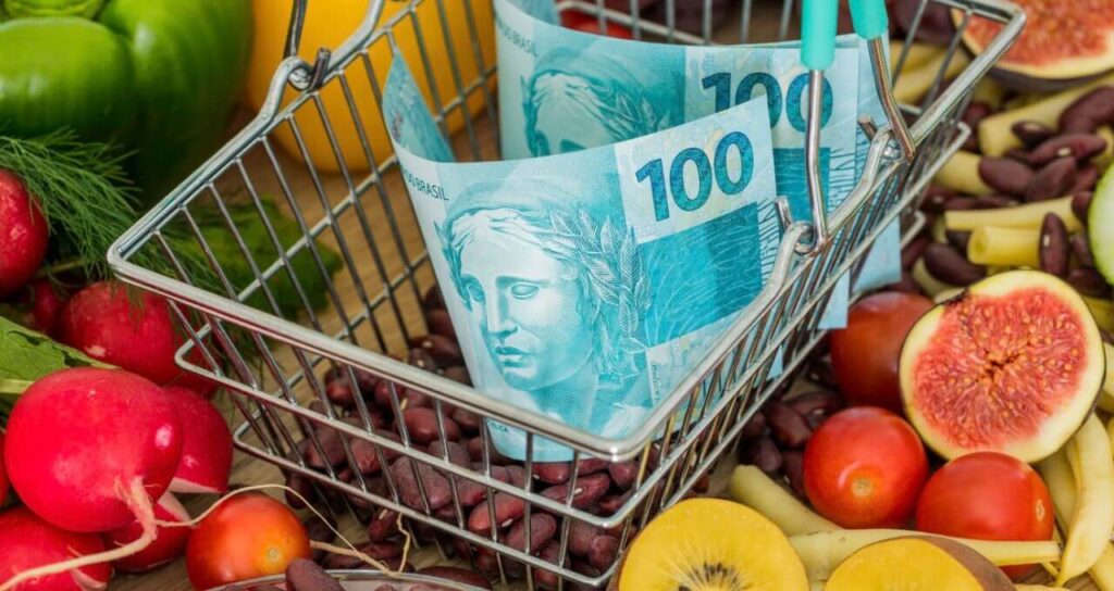 Guerra eleva inflação de março e ameaça meta do ano