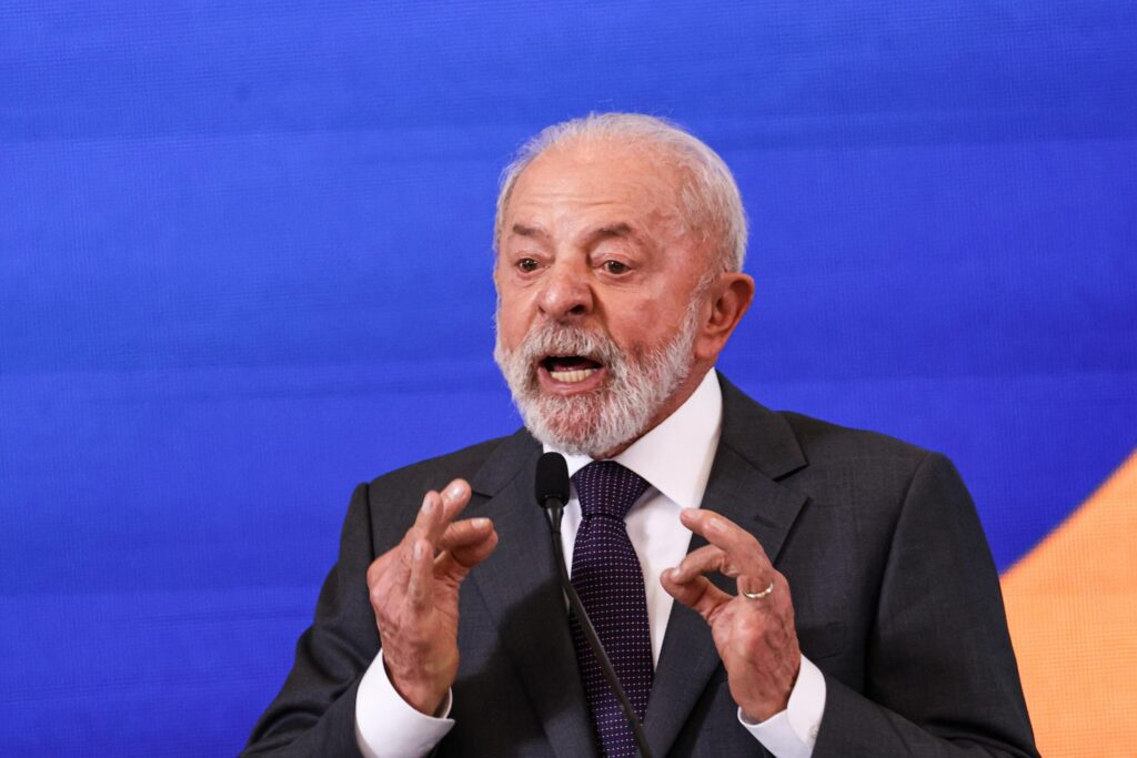 Lula: Trump não pode ameaçar países ao acordar