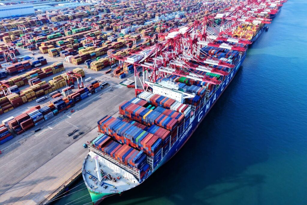 Tarifaço de Trump derruba 18,7% das exportações do Brasil aos EUA