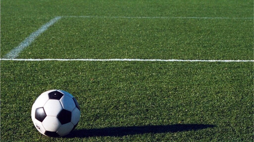 Clubes mais endividados do Brasil em 2025: Atlético-MG e Botafogo lideram