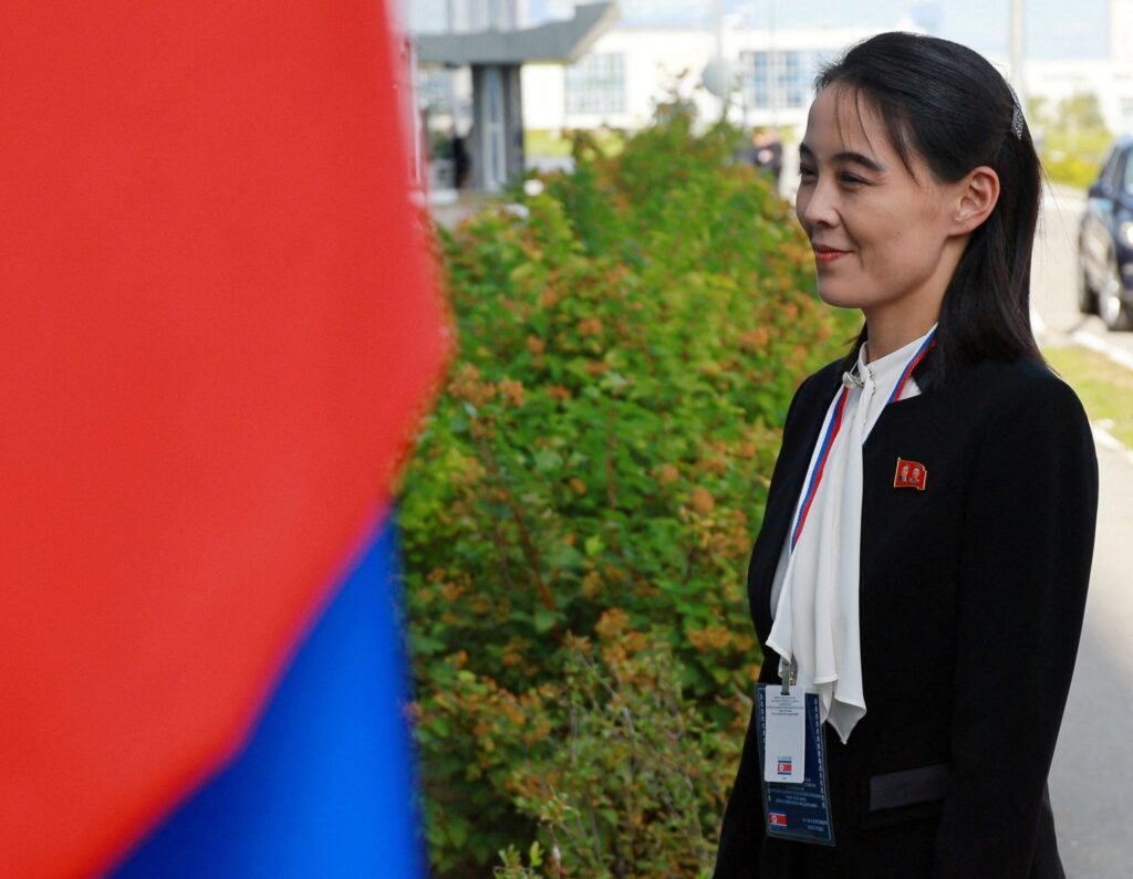 Coreia do Norte reafirma status nuclear antes de visita de Xi