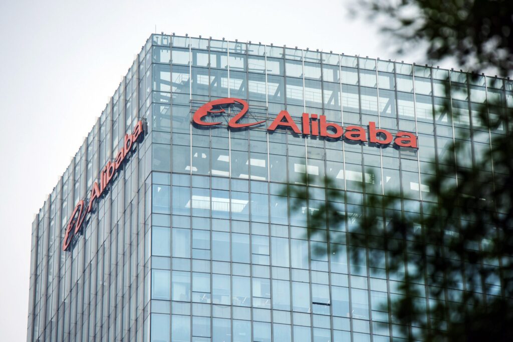 Alibaba processa governo dos EUA por inclusão em lista militar