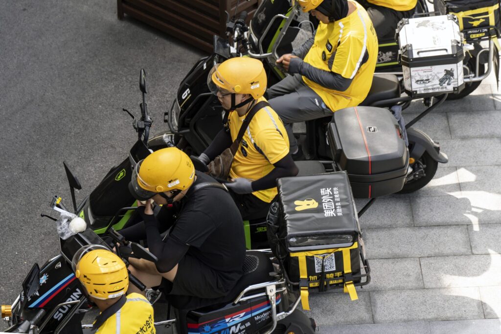 China propõe regras para conter guerra de preços em apps de entrega