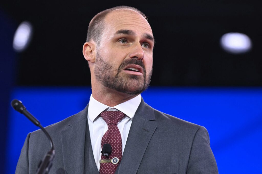 Eduardo Bolsonaro inelegível: STF condena e prazo gera controvérsia