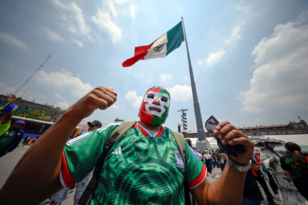 México é o primeiro classificado para a segunda fase da Copa do Mundo