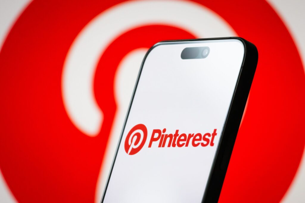 Pinterest investe US$ 4 bilhões em nuvem da AWS até 2031
