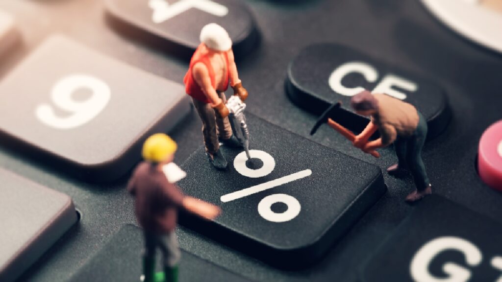 Super Quarta agenda econômica: juros, PIB e G7 agitam a semana