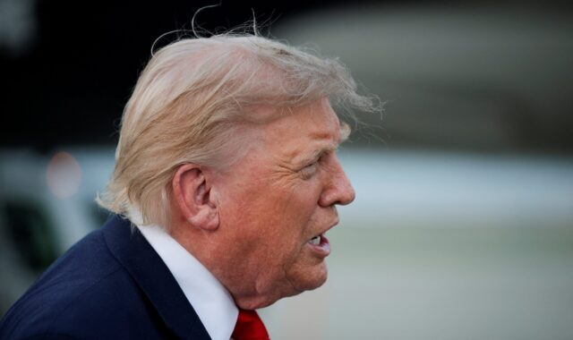 Trump jura cobrar alto preço por morte de militares dos EUA no Irã