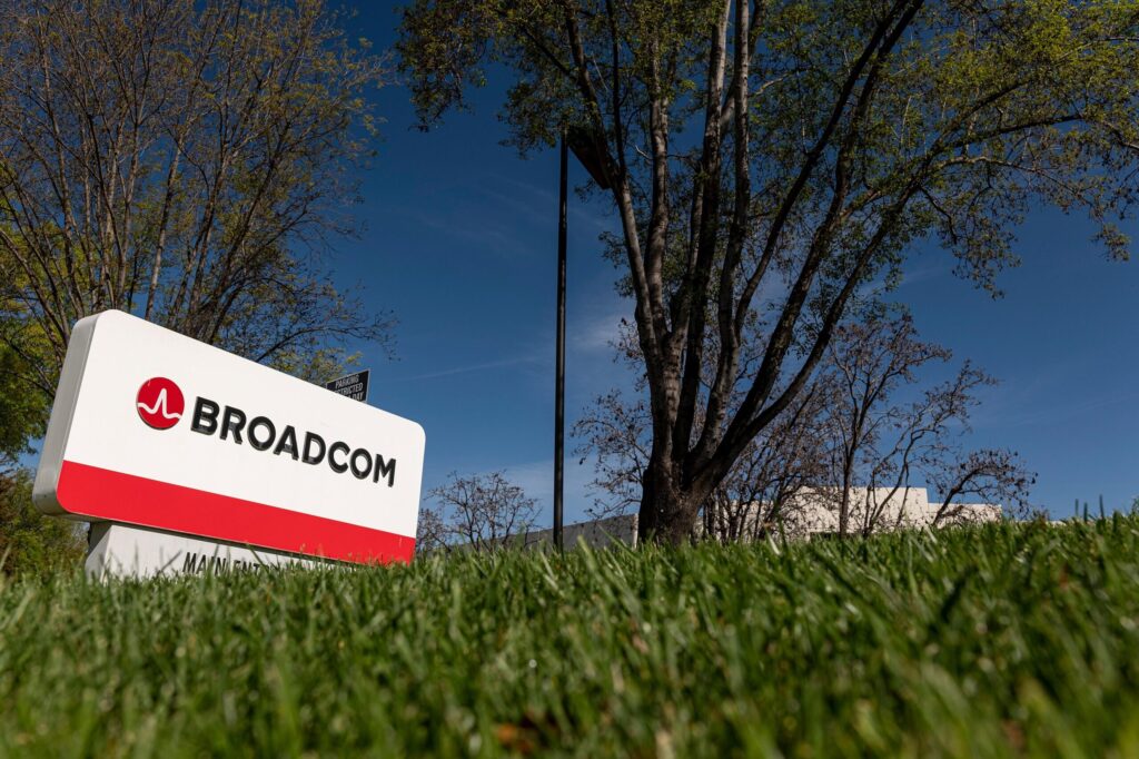 Broadcom: diretor vende US$ 20 milhões em ações