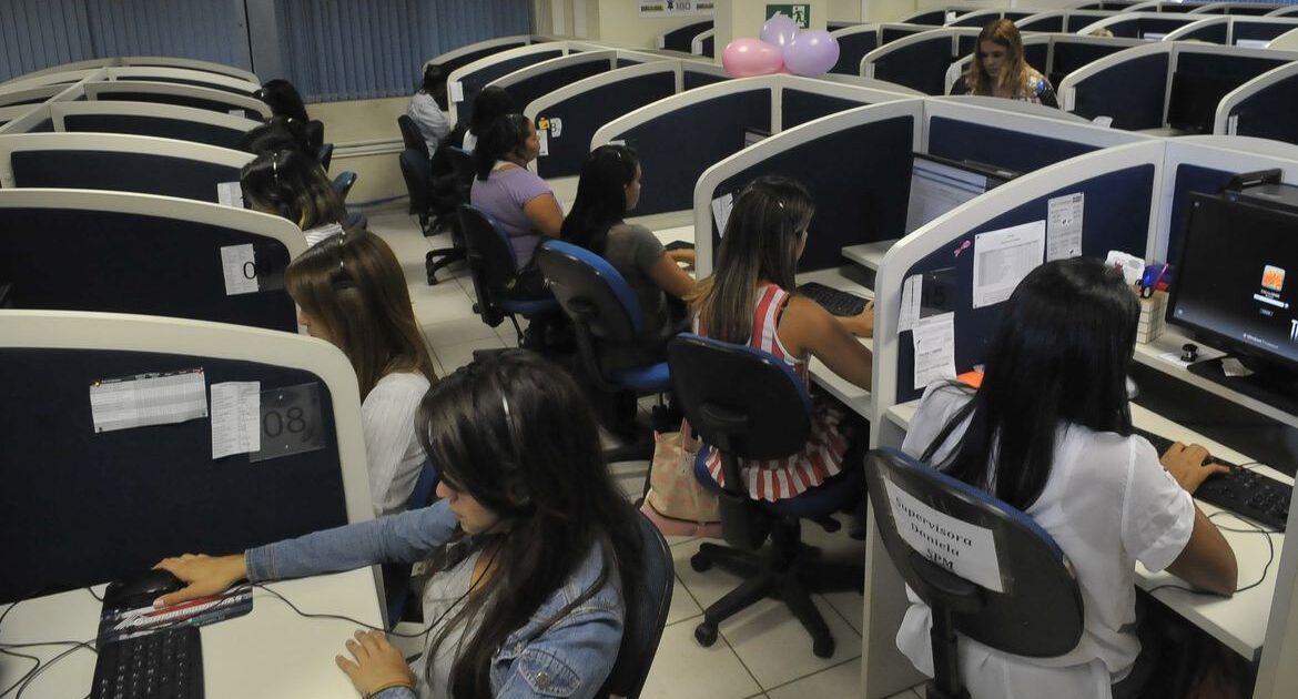 Senado aprova projeto que obriga telemarketing a excluir telefone