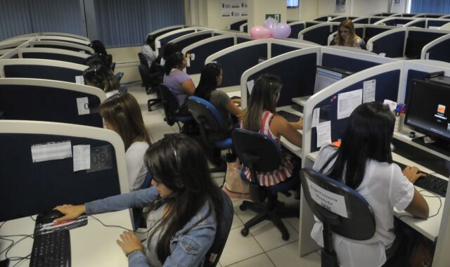 Senado aprova projeto que obriga telemarketing a excluir telefone