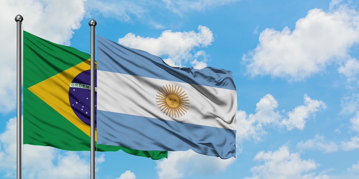 Argentina sobe nota da Moody's e se aproxima do Brasil