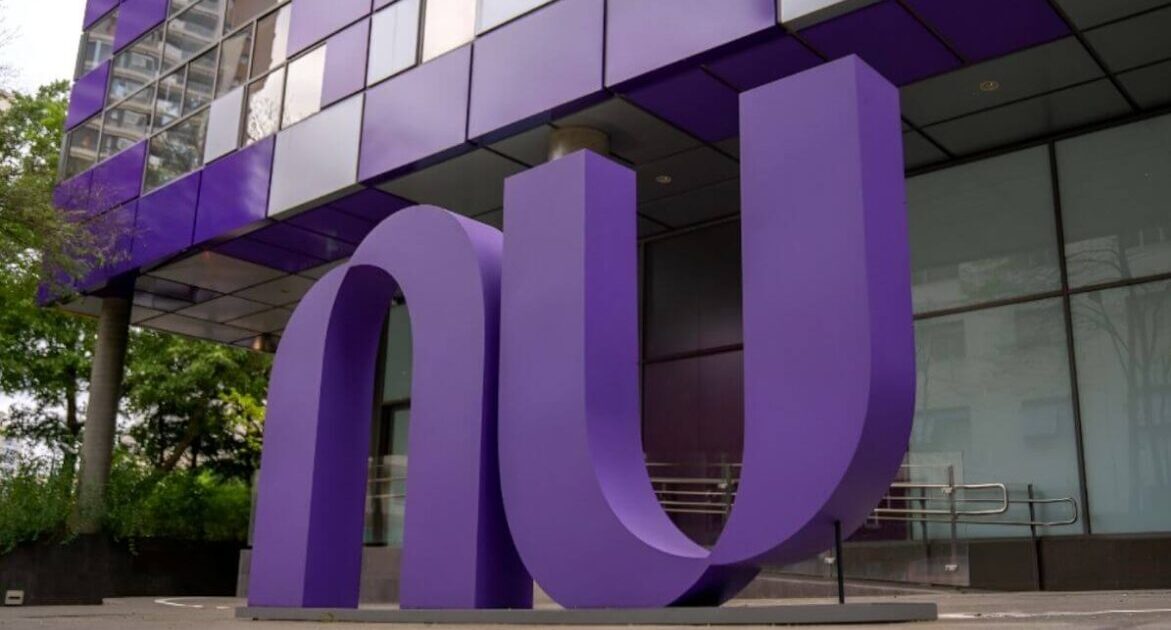 Nubank compra Banco Porto Real: entenda a estratégia