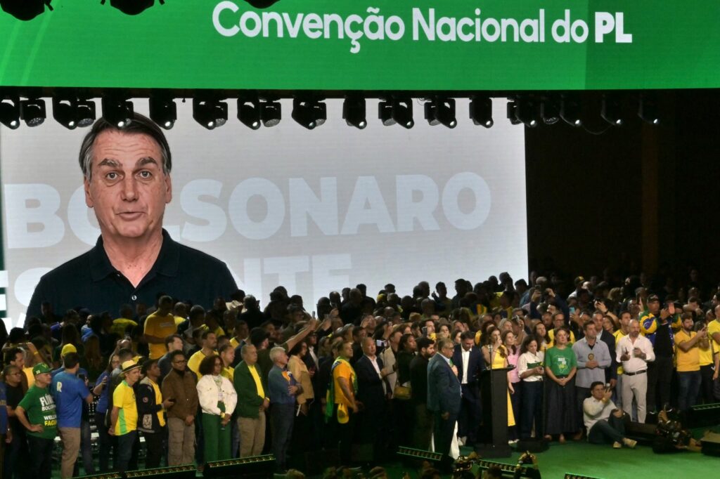 Moraes concede 48h para Bolsonaro explicar vídeo de IA