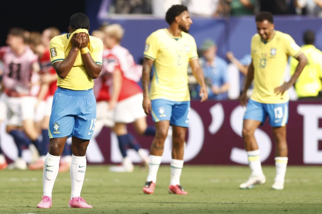 Brasil atinge maior jejum de títulos em Copas do Mundo