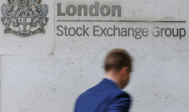 Bolsas europeias sobem com payroll fraco; Stoxx 600 bate recorde