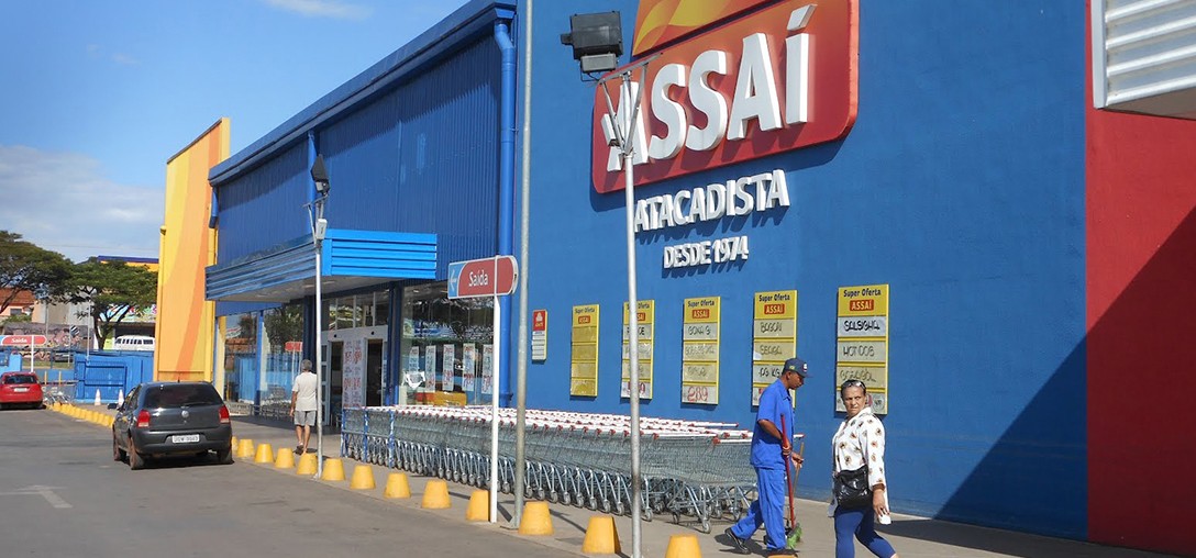 Assaí abre farmácia com canetas emagrecedoras e mira 250 lojas