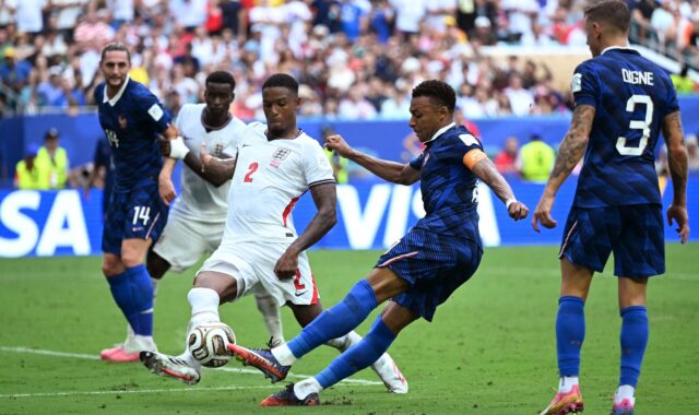 Inglaterra e França fazem 6 a 4 e quebram recorde de gols em disputa de terceiro lugar