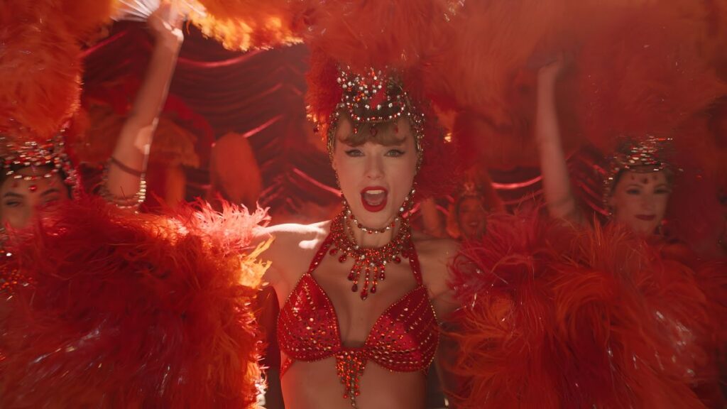 Fortuna de Taylor Swift dobra após se tornar bilionária