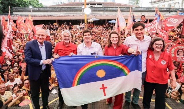 PSB oficializa candidatura de João Campos ao governo de Pernambuco com Alckmin