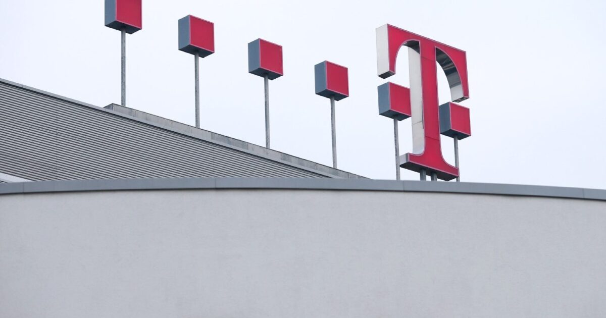 Lucro líquido da Deutsche Telekom cai 6,1% no 2º trimestre