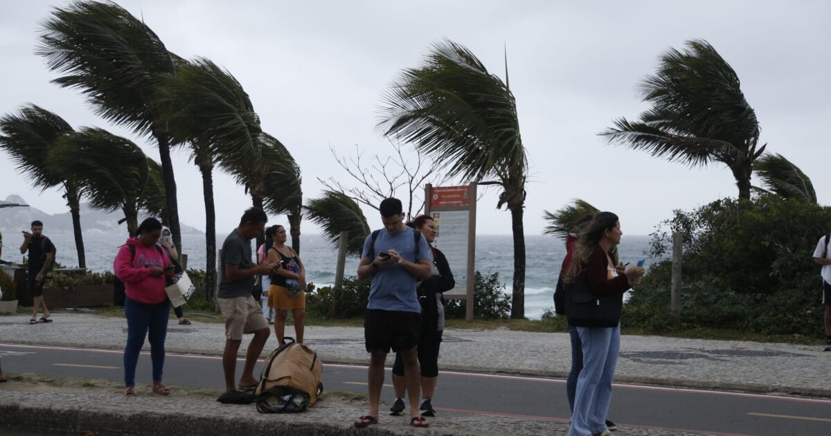 Ciclone-bomba pode levar ventos de até 100 km/h ao Brasil