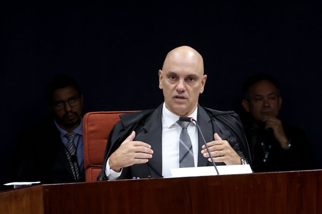 Jornal diz que EUA discutem sanções contra Alexandre de Moraes