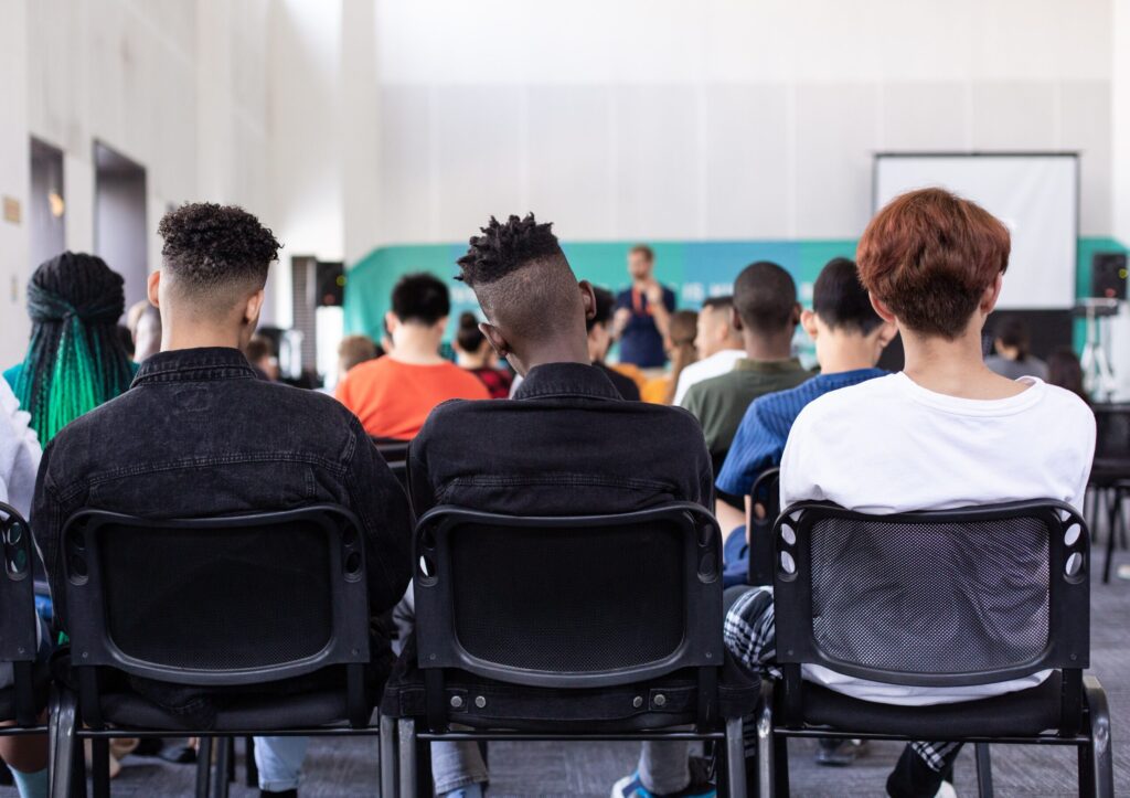 Brasil na OCDE: só 22% têm diploma no ensino superior