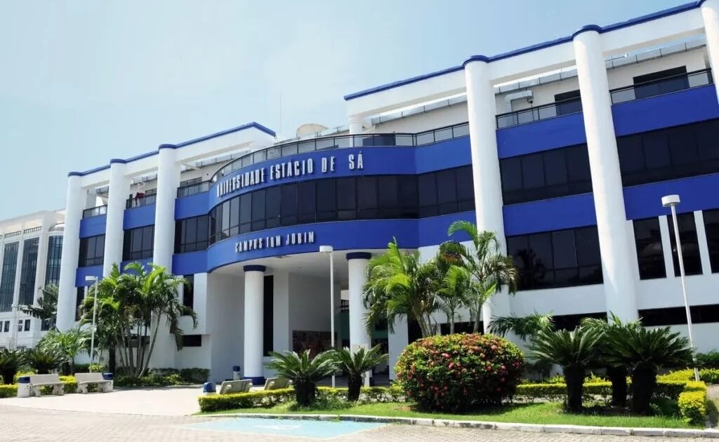 Fusão Afya Yduqs cria gigante de R$ 9 bilhões