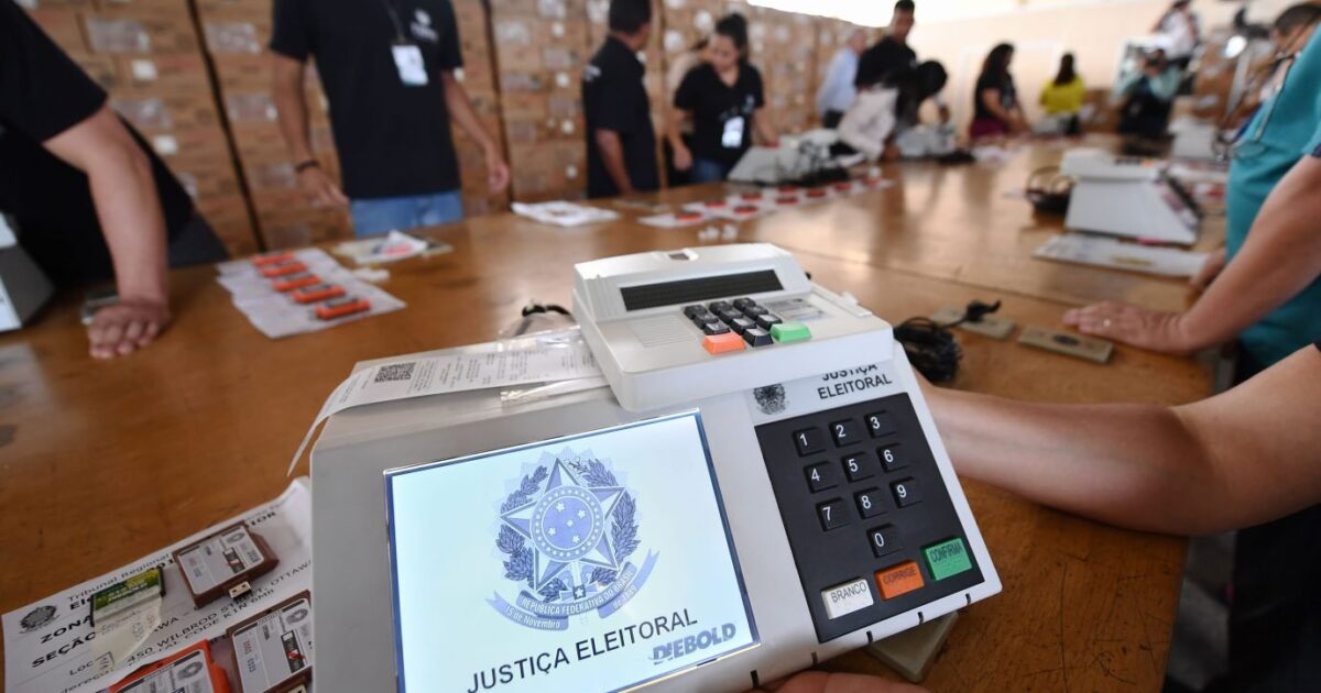 Como conferir o boletim de urna pelo celular