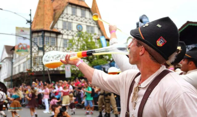Oktoberfest Blumenau 2026: preços, datas e atrações